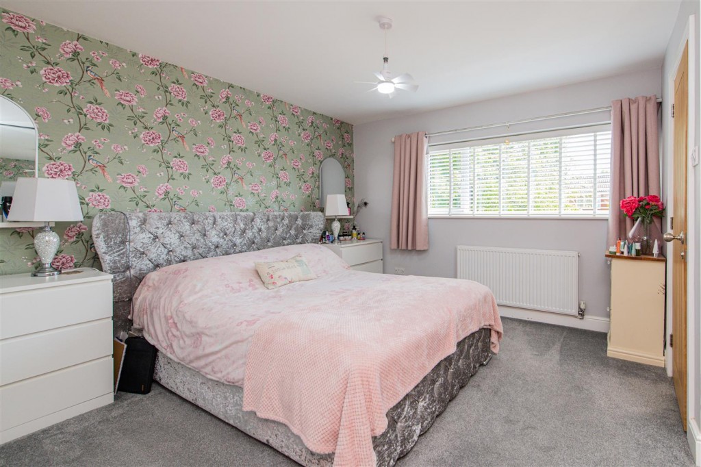 Images for Blake Court, Barton Seagrave EAID:oscarjamesapi BID:2