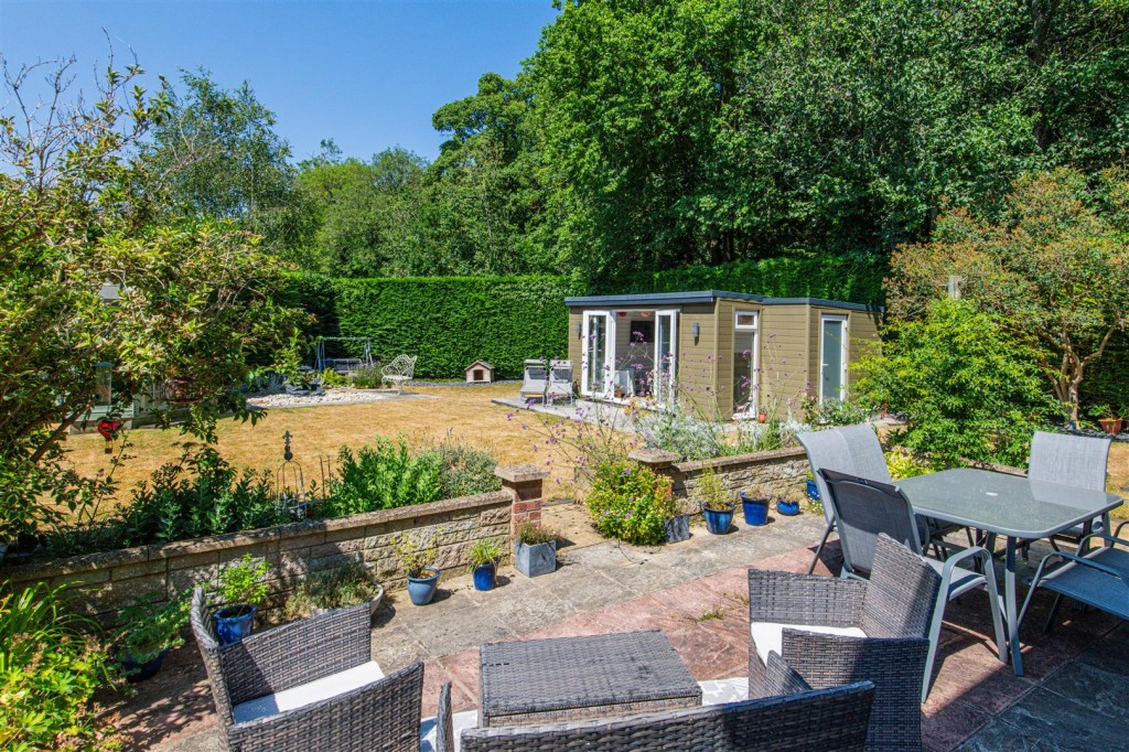 Images for Blake Court, Barton Seagrave EAID:oscarjamesapi BID:2