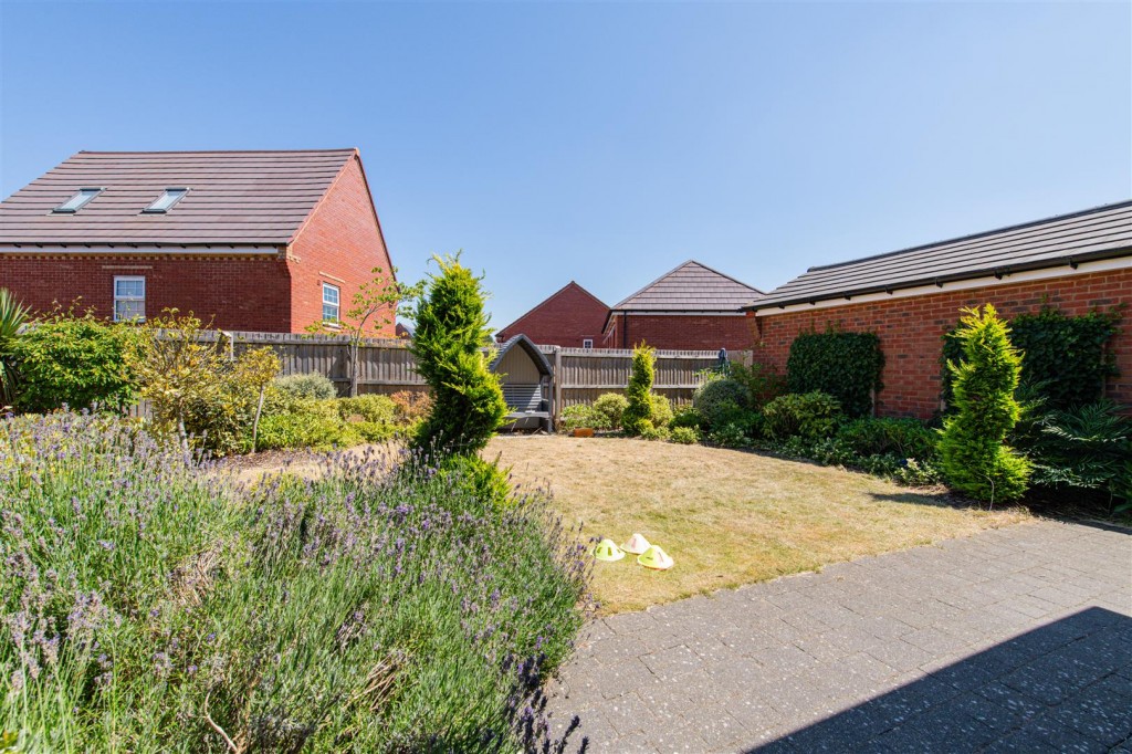 Images for Blisworth Road, Barton Seagrave, Kettering EAID:oscarjamesapi BID:2