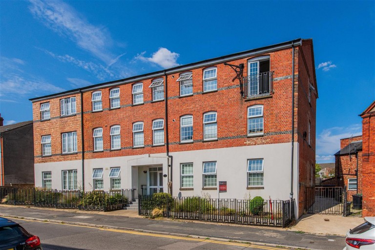 Arthur Street, Wellingborough - EAID:oscarjamesapi, BID:6