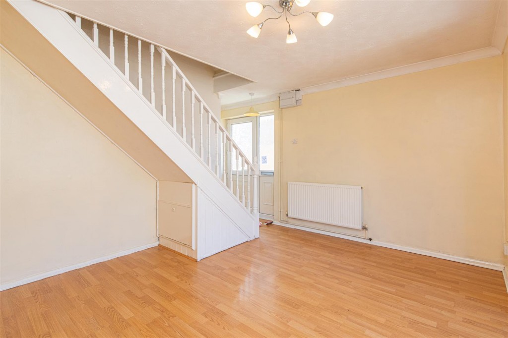 Images for Meadow Walk, Higham Ferrers EAID:oscarjamesapi BID:8