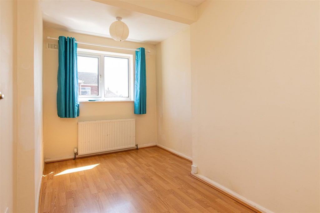 Images for Meadow Walk, Higham Ferrers EAID:oscarjamesapi BID:8
