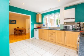 Images for The Avenue, Cliftonville, Northampton