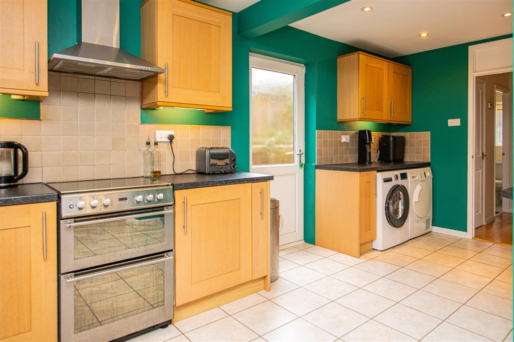 Images for The Avenue, Cliftonville, Northampton EAID:oscarjamesapi BID:1