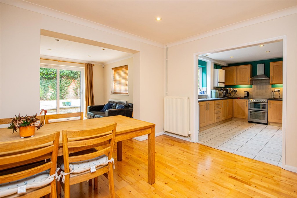 Images for The Avenue, Cliftonville, Northampton EAID:oscarjamesapi BID:1