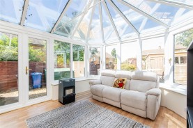 Images for Castle Way, Barton Seagrave, Kettering