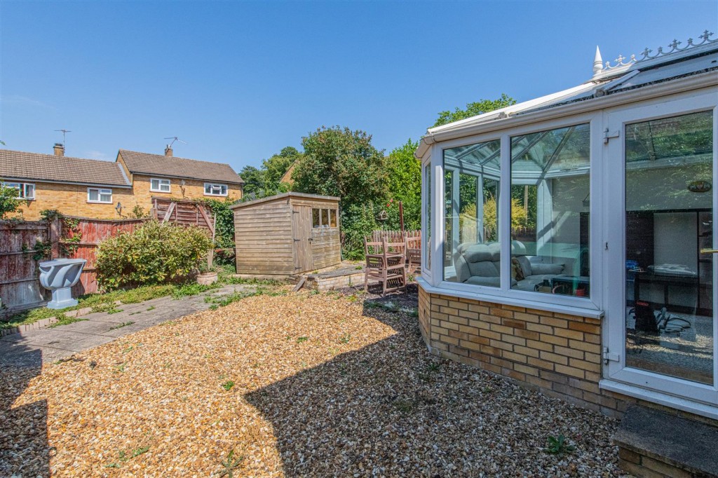 Images for Castle Way, Barton Seagrave, Kettering EAID:oscarjamesapi BID:2