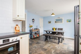 Images for Barnwell Gardens, Priors Hall, Corby
