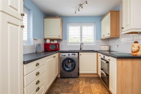 Images for Barnwell Gardens, Priors Hall, Corby
