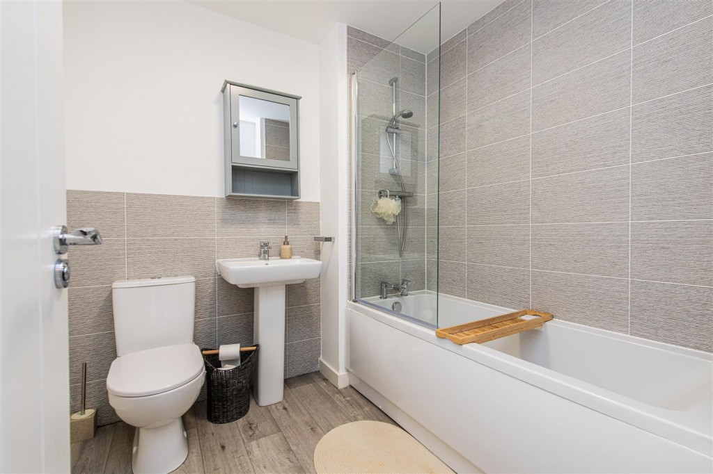 Images for Larimar Road, Wellingborough EAID:oscarjamesapi BID:6