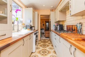 Images for Victoria Street, Burton Latimer