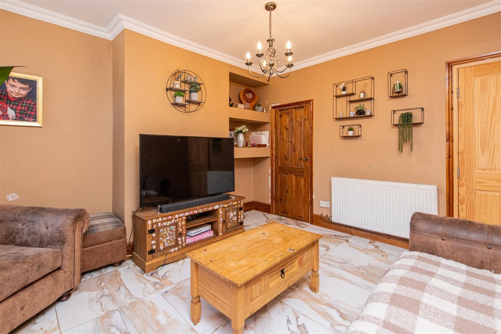 Images for Victoria Street, Burton Latimer EAID:oscarjamesapi BID:3