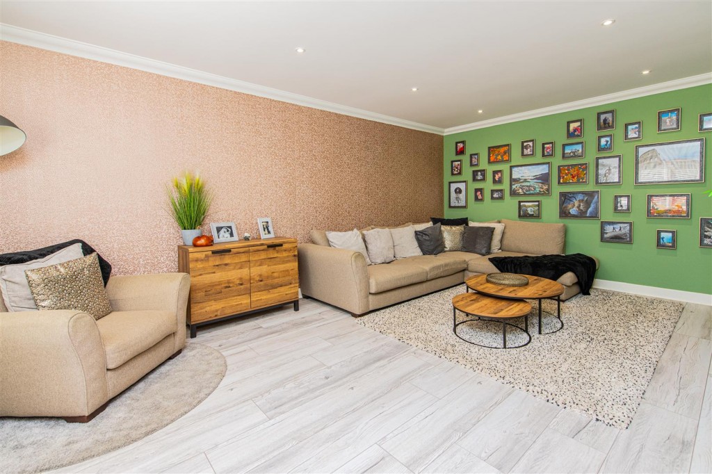 Images for Cherwell Drive, Kettering EAID:oscarjamesapi BID:2
