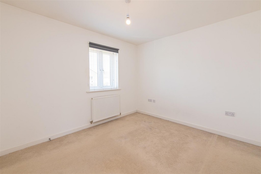 Images for Waterside Road, Wellingborough EAID:oscarjamesapi BID:6