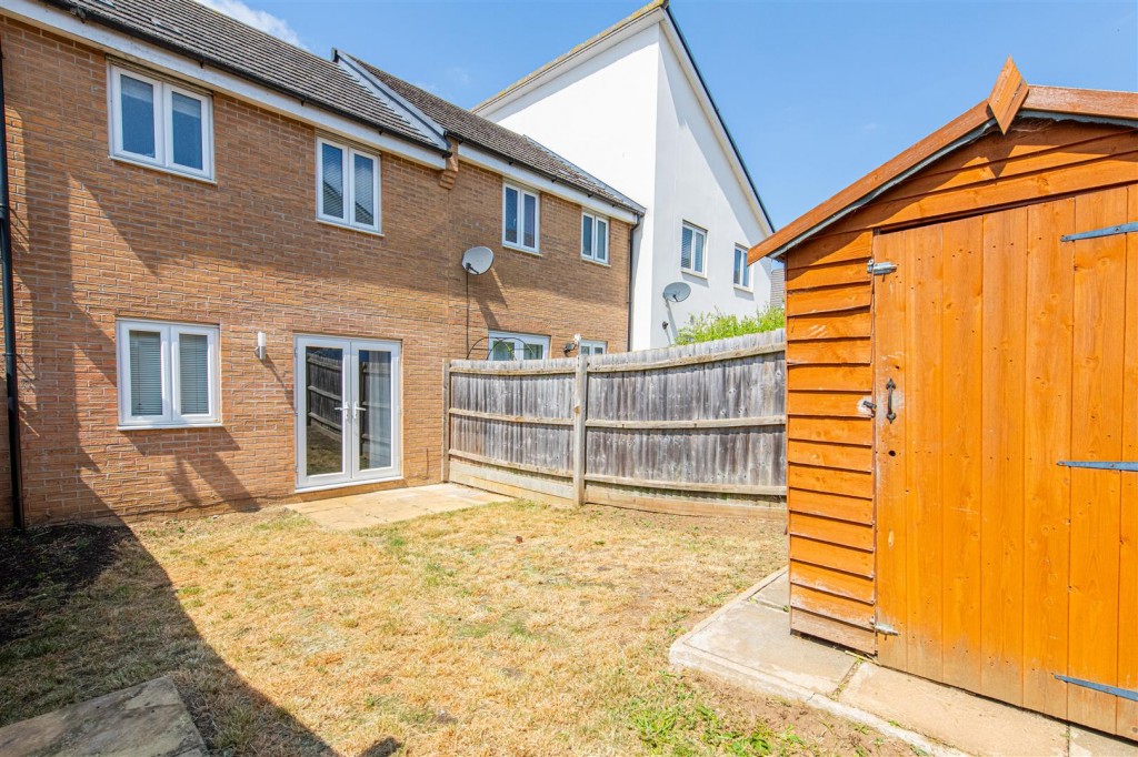 Images for Waterside Road, Wellingborough EAID:oscarjamesapi BID:6