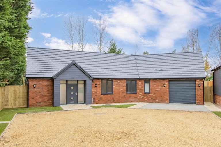 Polwell Lane, Barton Seagrave - EAID:oscarjamesapi, BID:3