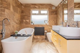 Images for Wellingborough Road, Finedon