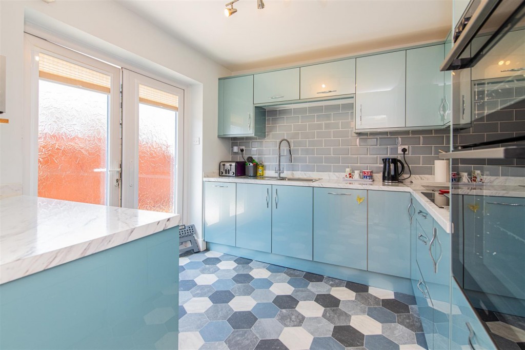 Images for Silverdale Grove, Rushden EAID:oscarjamesapi BID:8