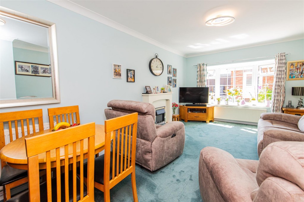 Images for Silverdale Grove, Rushden EAID:oscarjamesapi BID:8