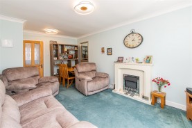 Images for Silverdale Grove, Rushden