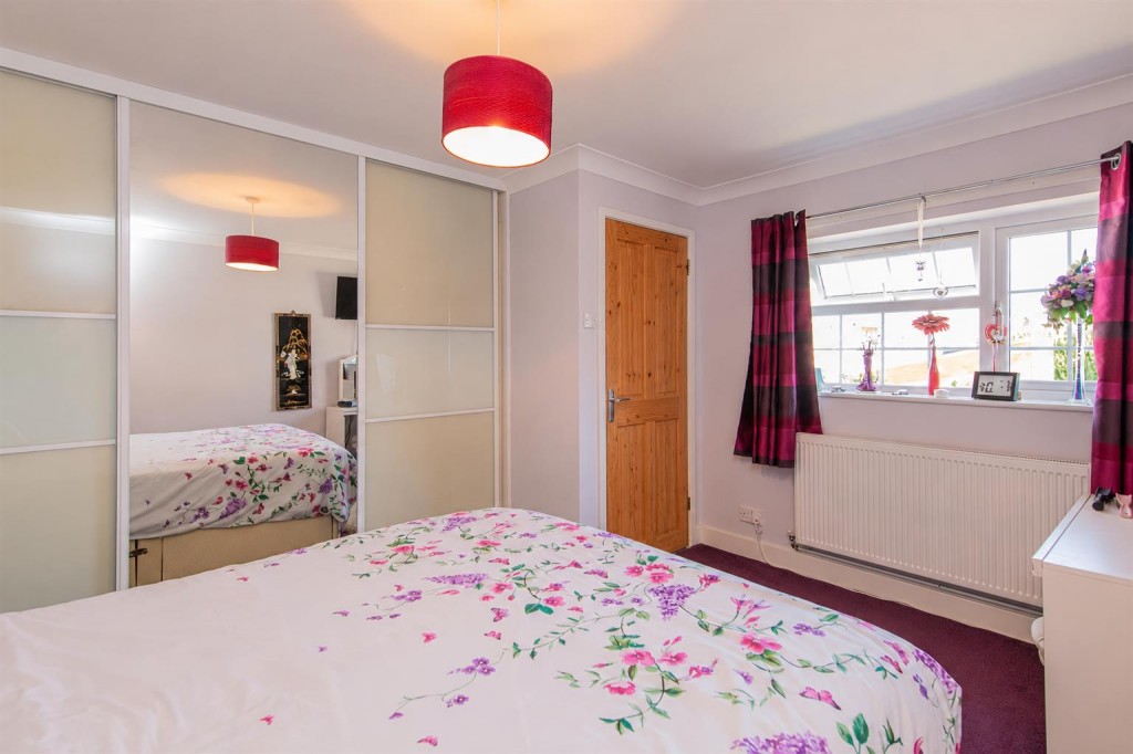 Images for Silverdale Grove, Rushden EAID:oscarjamesapi BID:8