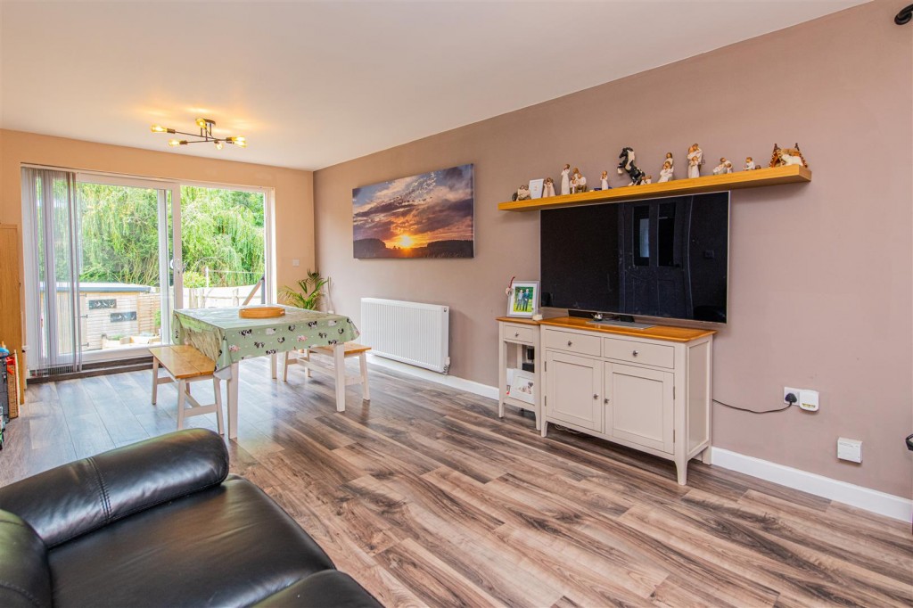 Images for Hillside Crescent, Weldon, Corby EAID:oscarjamesapi BID:4