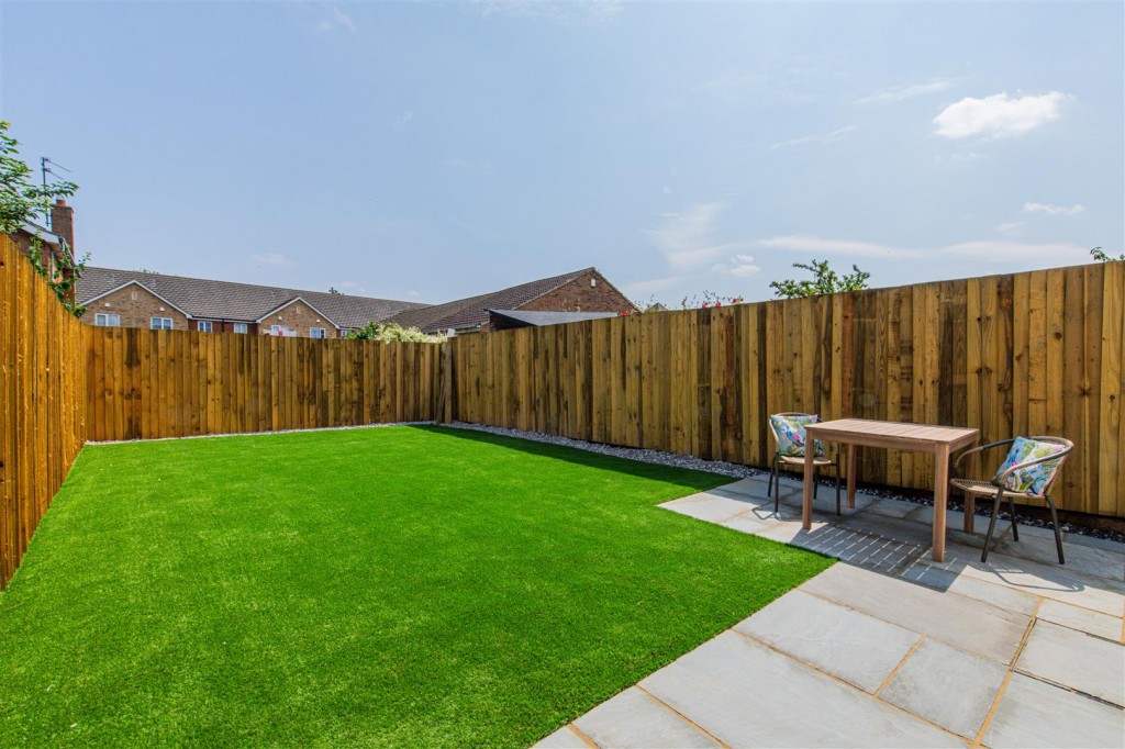 Images for Grove Street, Higham Ferrers EAID:oscarjamesapi BID:8