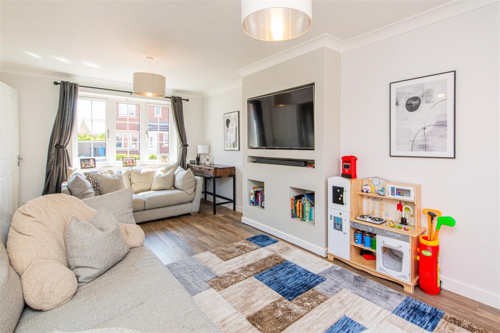 Images for Egan Close, Weldon, Corby EAID:oscarjamesapi BID:4