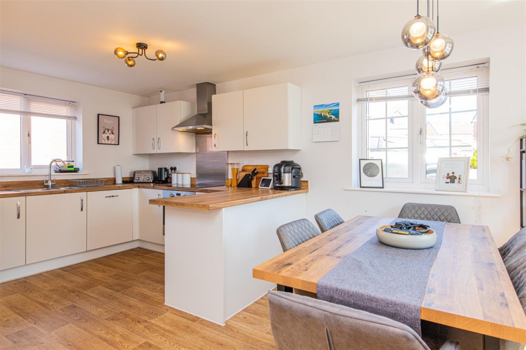 Images for Egan Close, Weldon, Corby EAID:oscarjamesapi BID:4