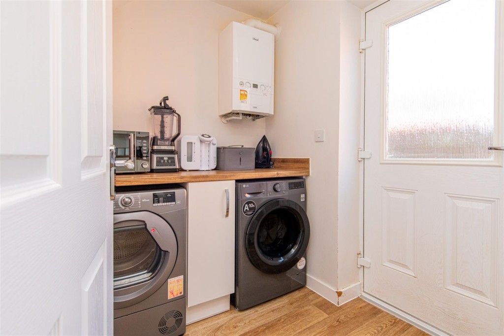 Images for Egan Close, Weldon, Corby EAID:oscarjamesapi BID:4