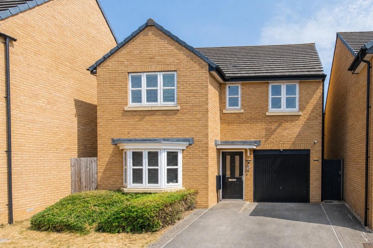 Pippin Lane, Higham Ferrers - EAID:oscarjamesapi, BID:8