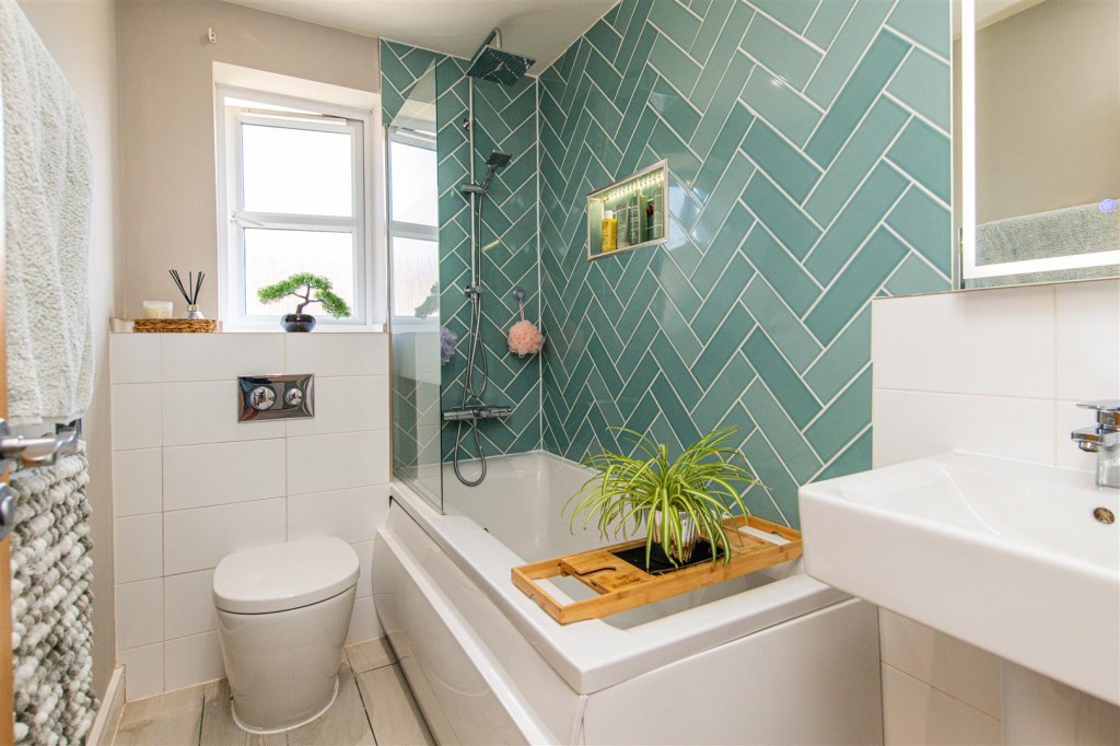 Images for Pippin Lane, Higham Ferrers EAID:oscarjamesapi BID:8