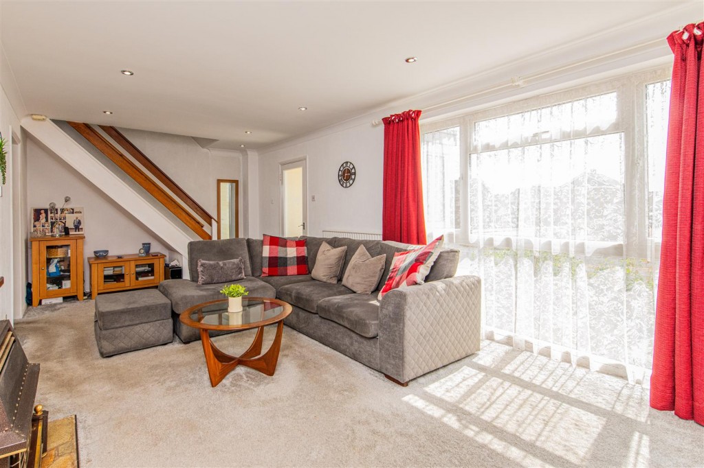 Images for Spring Gardens, Wellingborough EAID:oscarjamesapi BID:6