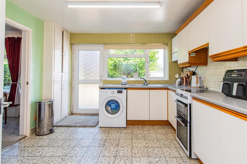 Images for Spring Gardens, Wellingborough EAID:oscarjamesapi BID:6