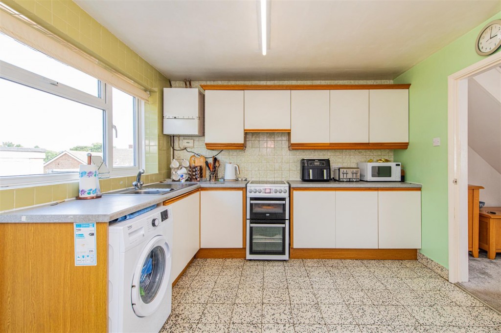 Images for Spring Gardens, Wellingborough EAID:oscarjamesapi BID:6