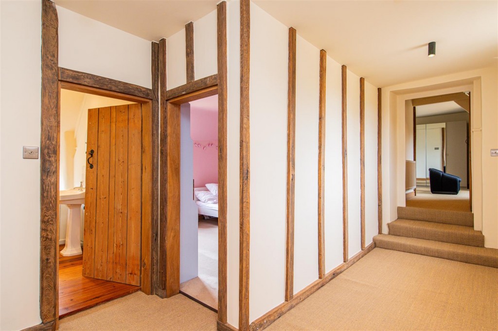 Images for Bell Hill, Finedon EAID:oscarjamesapi BID:3