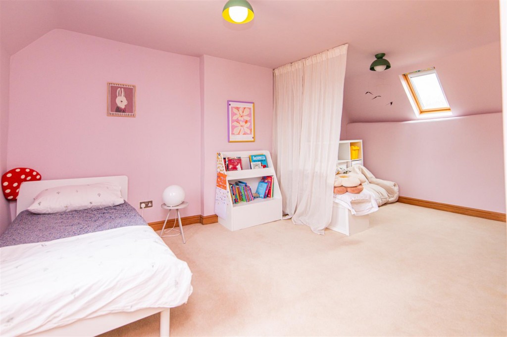 Images for Bell Hill, Finedon EAID:oscarjamesapi BID:3