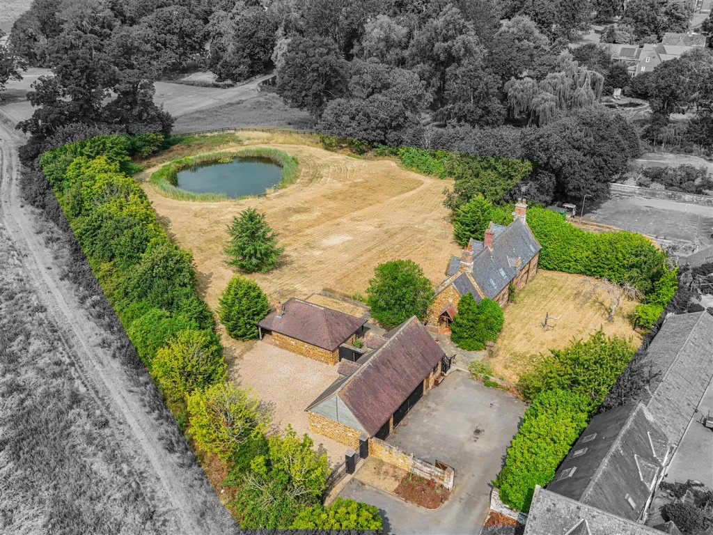 Images for Bell Hill, Finedon EAID:oscarjamesapi BID:3