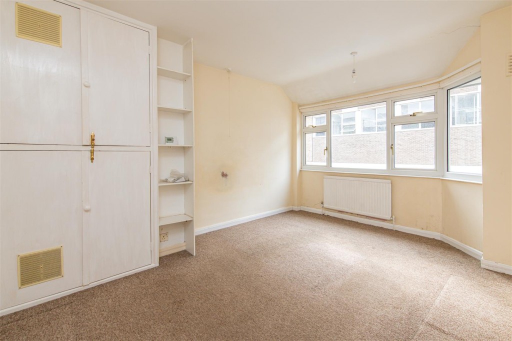 Images for Trafalgar Road, Kettering EAID:oscarjamesapi BID:2