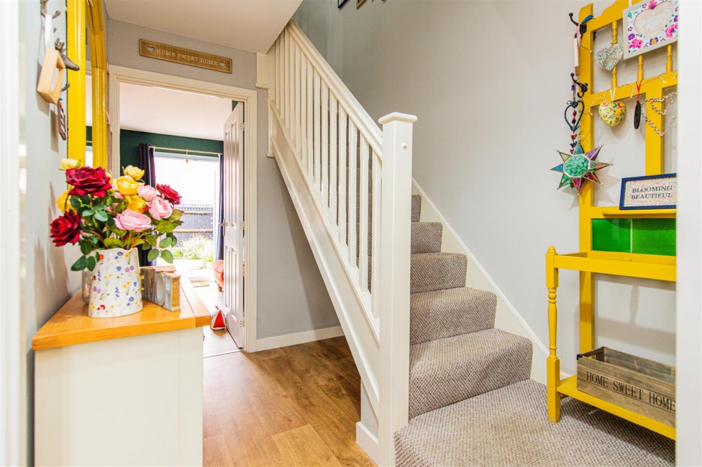 Images for Addington Road, Irthlingborough EAID:oscarjamesapi BID:8