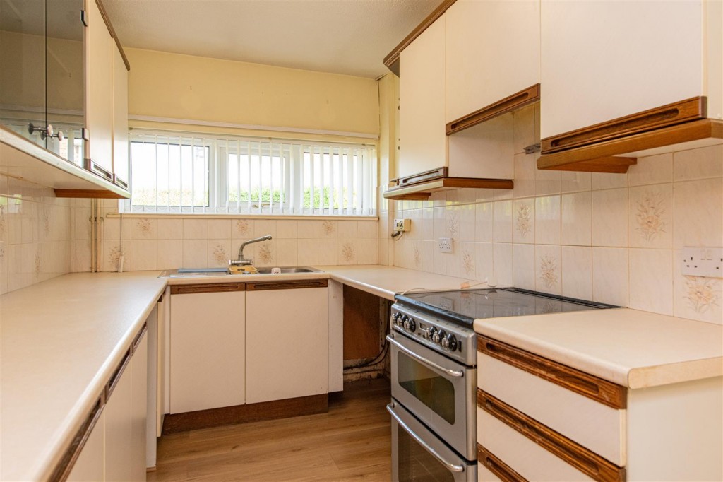 Images for Bergen Walk, Corby EAID:oscarjamesapi BID:4