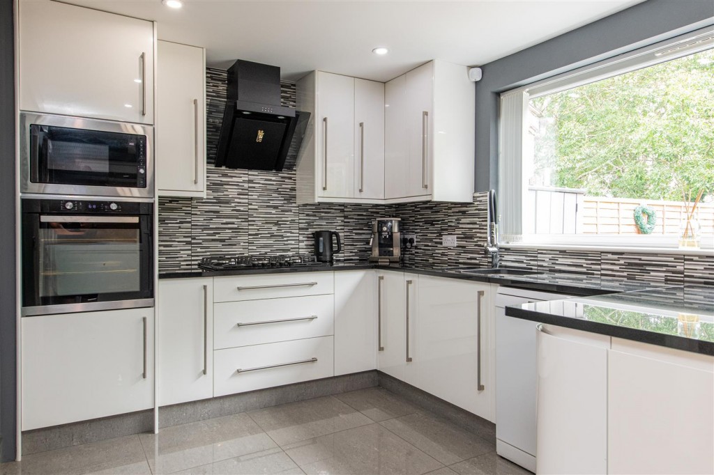 Images for Brookside, Bozeat, Wellingborough EAID:oscarjamesapi BID:6