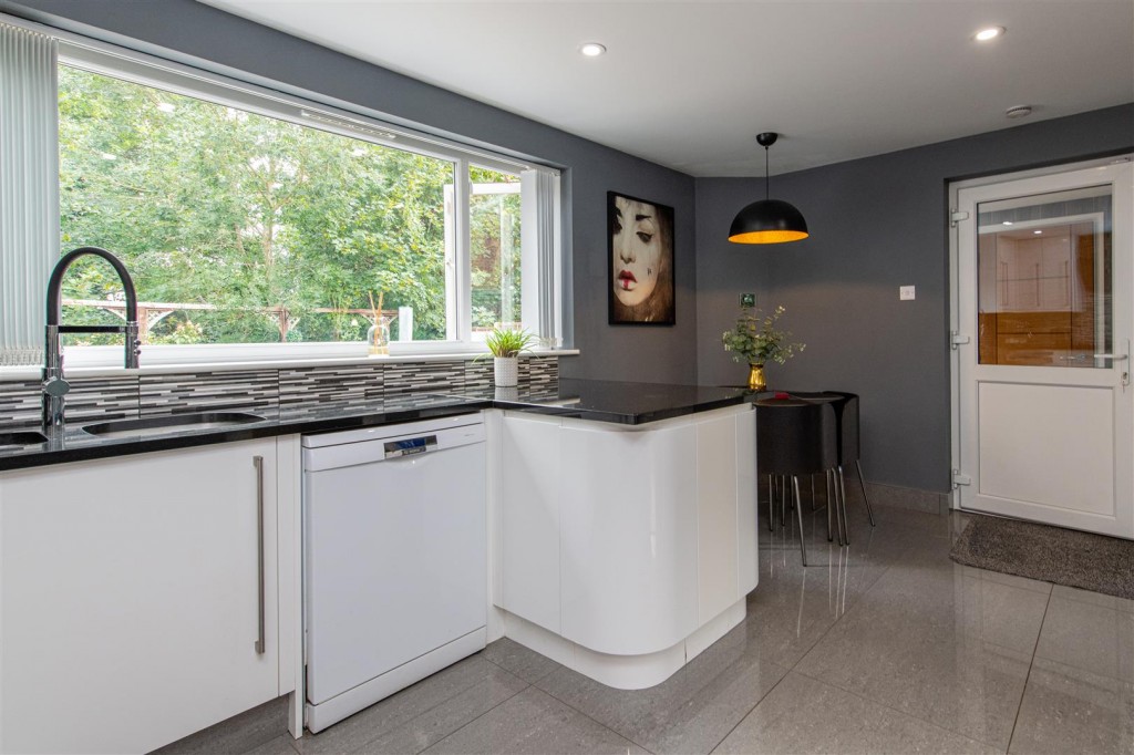 Images for Brookside, Bozeat, Wellingborough EAID:oscarjamesapi BID:6