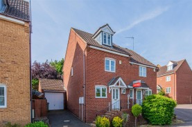 Images for Hunt Close, Wellingborough