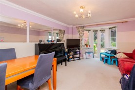 Images for Hunt Close, Wellingborough