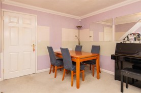 Images for Hunt Close, Wellingborough