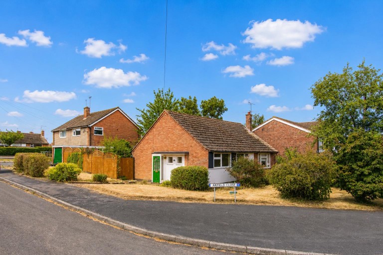 Oakfield Close, Great Glen - EAID:oscarjamesapi, BID:5