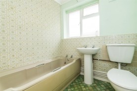 Images for Oakfield Close, Great Glen