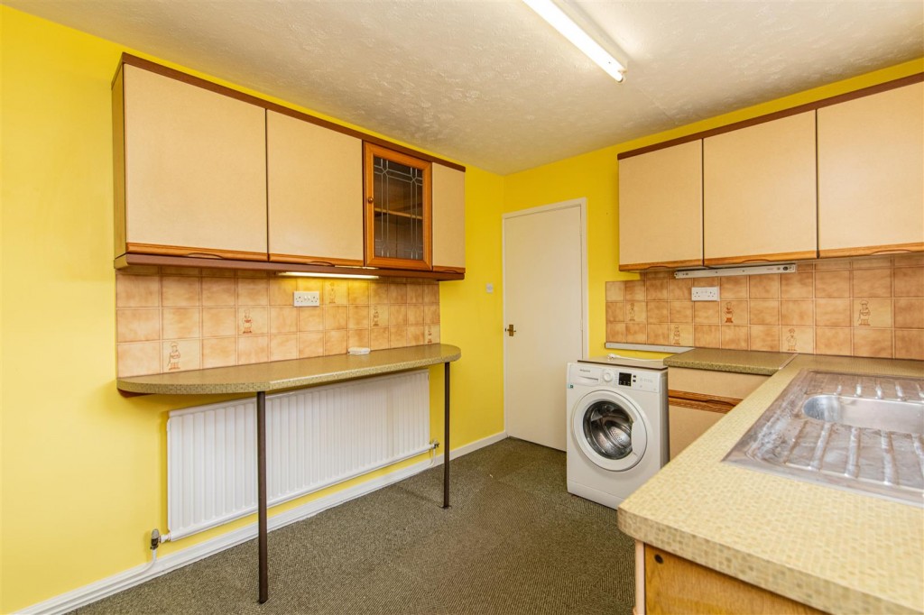 Images for Oakfield Close, Great Glen EAID:oscarjamesapi BID:5