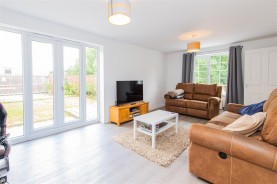 Images for Woodford Road, Burton Latimer